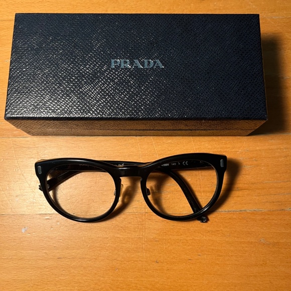 Prada Gift Box - Picture 3 of 3